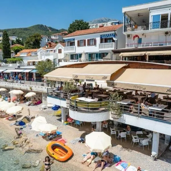 Apartments Cebra, hotel in Herceg-Novi