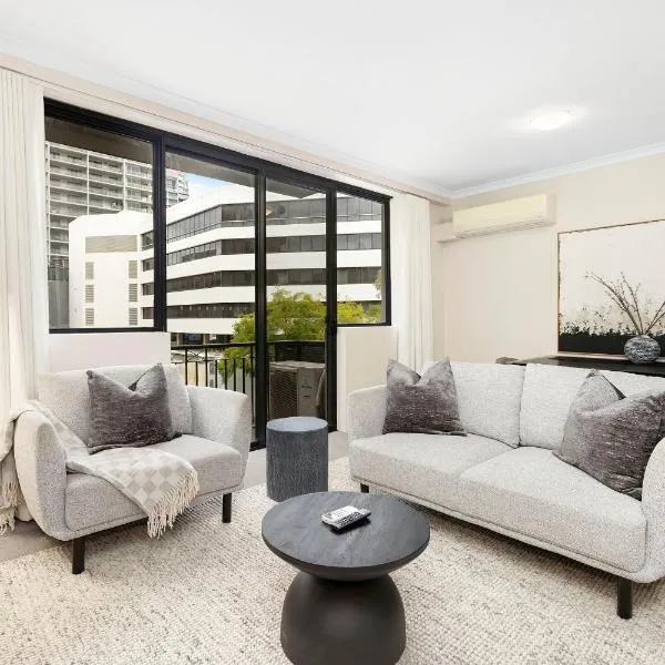 Viesnīca Executive Elegance Stylish 1BR Suite on Hay St Pērtā