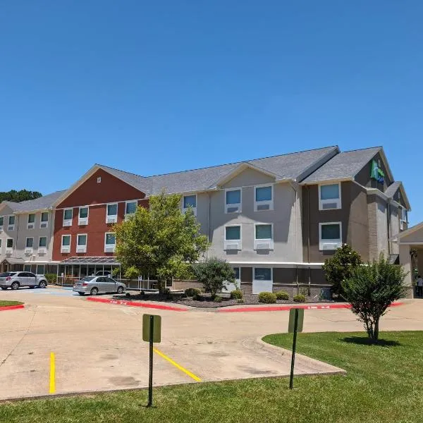 Holiday Inn Express & Suites - El Dorado by IHG, hotel in El Dorado