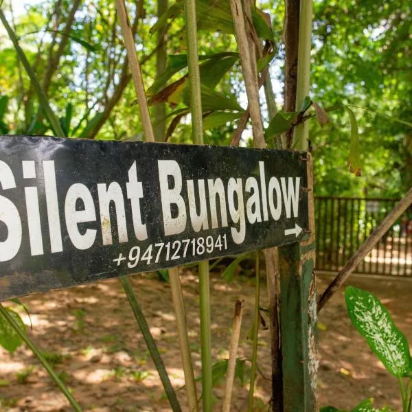 Silent Bungalow, hotel v Udawalawe