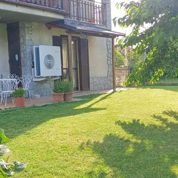 Maison Lella, hotel in Pontey