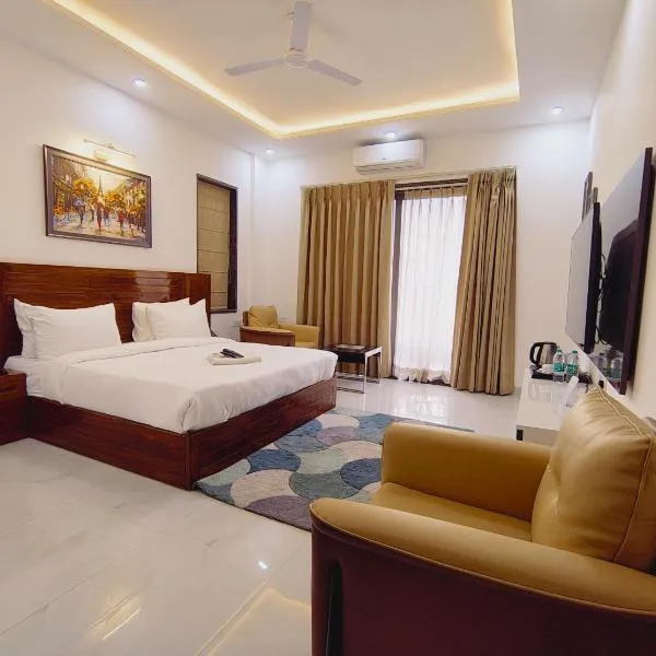 Hotel Elite 32 Avenue - Near Google Building，位于古尔冈的酒店