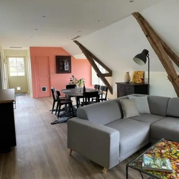 Appartement spacieux au domaine, hôtel à Coust