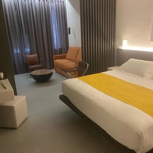 Marina Hotel B&B Adults Only，位于东塞斯特里的酒店