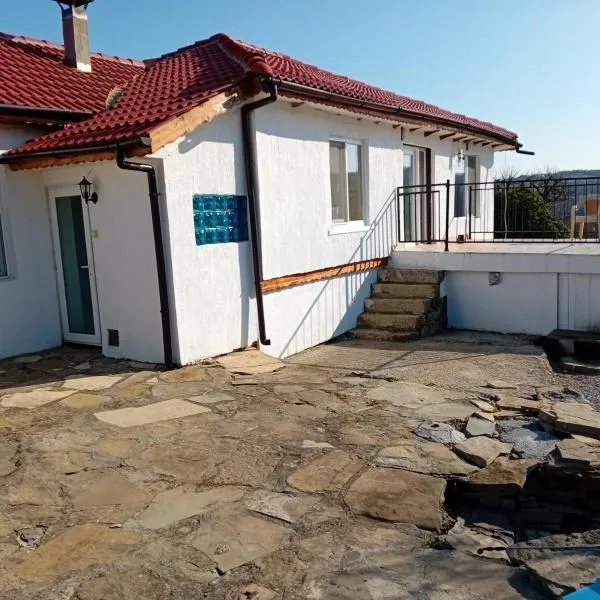 Salasuka Views, hotel v destinaci Drjanovo