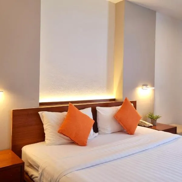 Lantana Resort Hotel Bangkok, hotel sa Bangkok