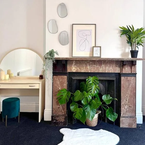 Centrally Located Apartment-free Parking, hôtel à High Heaton