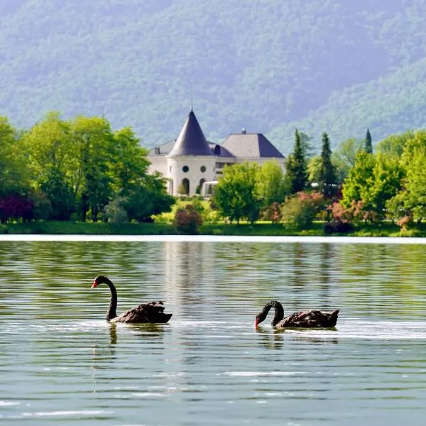 Lopota Lake Resort & Spa, hotel v destinaci Napareuli