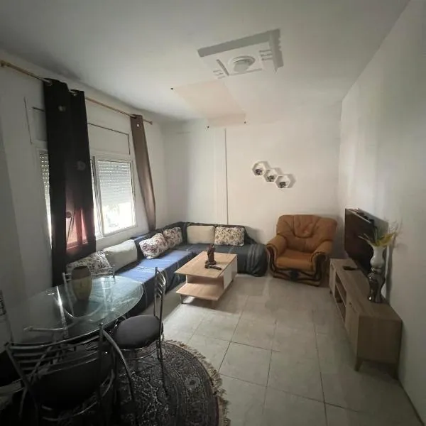 Appartement au calme, hotel Bir Kassa városában