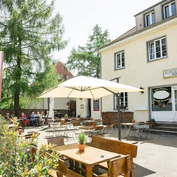 Fliegerhorst, hotel v Drážďanech