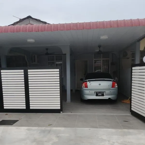 De Raisha Homestay, hôtel à Butterworth