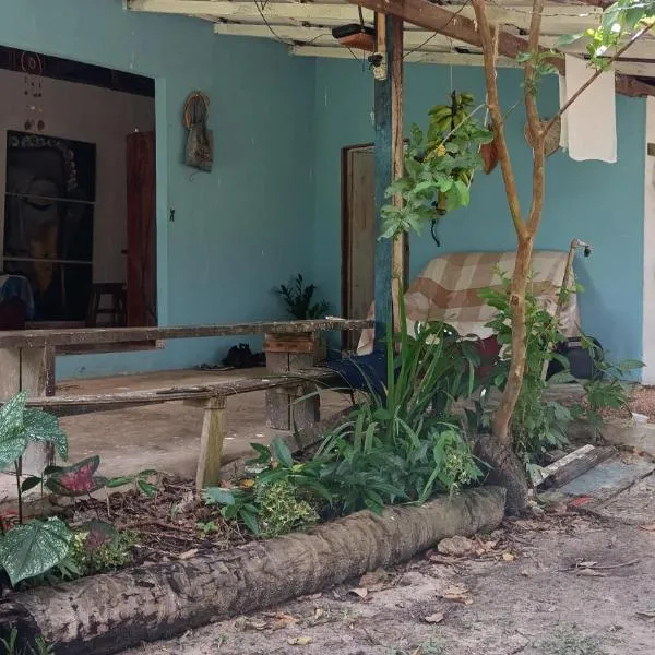 Eco Hostel Lunar - Hospedagem Rural - Entrada pelo Sitio da familia Cassiano -Tucumanduba, hôtel à Soure