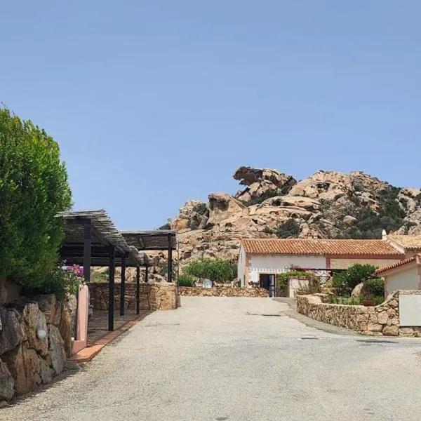 Hotel Borgo Dell'Orso, готель у місті Палау