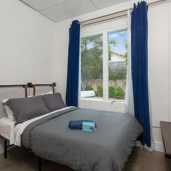 ITH Santa Barbara Surf Hostel, hotel v destinaci Santa Barbara