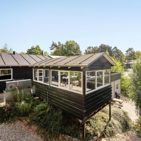 Stunning Home In Ebeltoft With 8 Bedrooms, Wifi And Indoor Swimming Pool