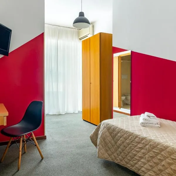 UniHo Hostel, hotel in Pavia