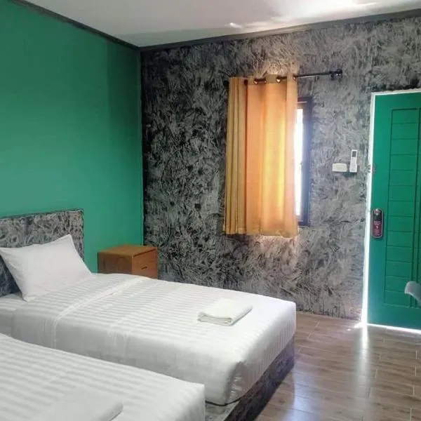 เซราะกราว บูติก รีสอร์ท Sohground Boutique Resort、Prakhon Chaiのホテル