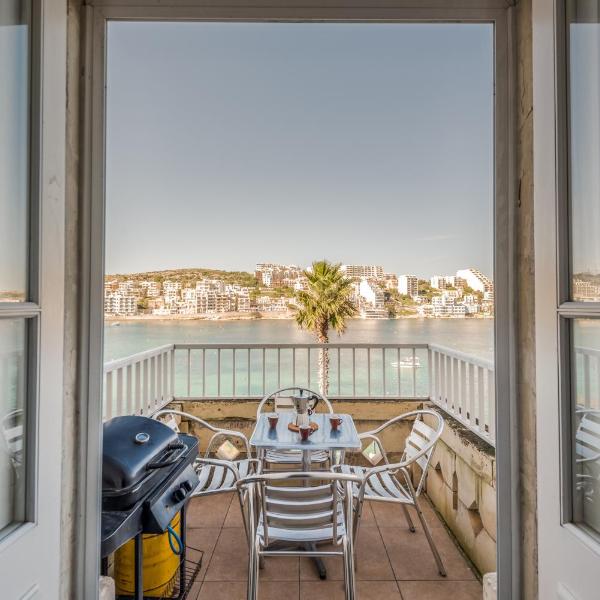 Blue Harbour 2 bedroom Seafront Apartments with stunning seaviews - by Getawaysmalta