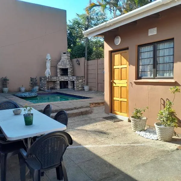 Sandy Pearl Cottage, hotel a Durban