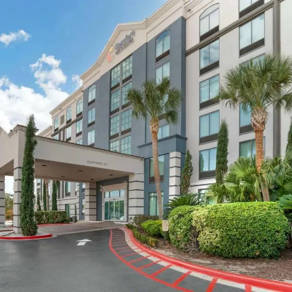 Comfort Inn & Suites New Orleans Airport North, hotel in Kenner
