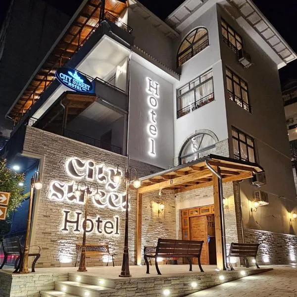 City Street Hotel, hotel in Gjirokastër