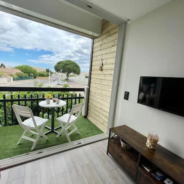 Appartement 4-6 personnes 2 chambres et 1 cabine, hotel v destinaci Le Grau-du-Roi