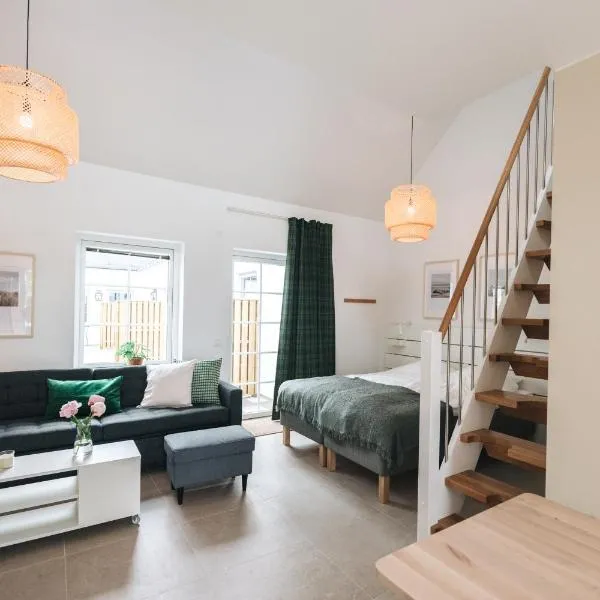 Mälarhusen Semesterby Österlen - Stugor & Gårdssviter, hotel a Sandby