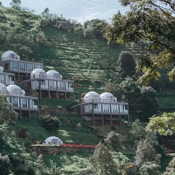 Damar Langit Resort, hotel in Cisarua