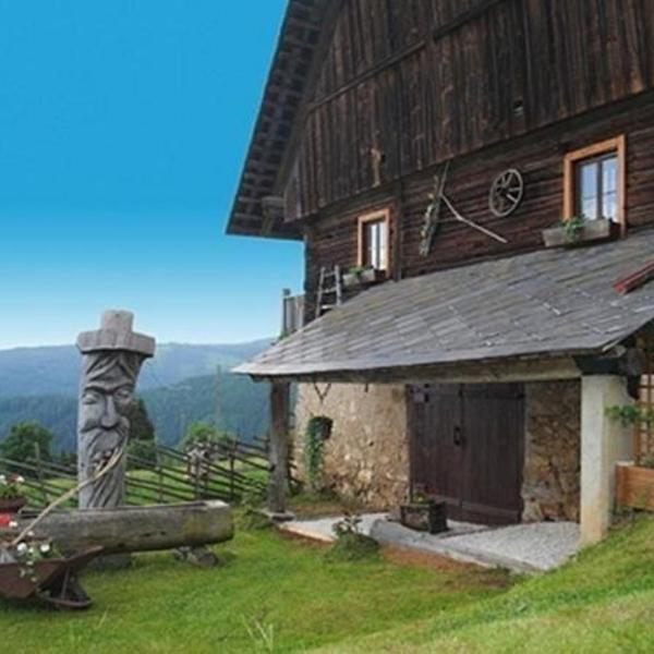 Almhütte Helmut Dischgerbrent in Sankt Margarethen, Leiwald