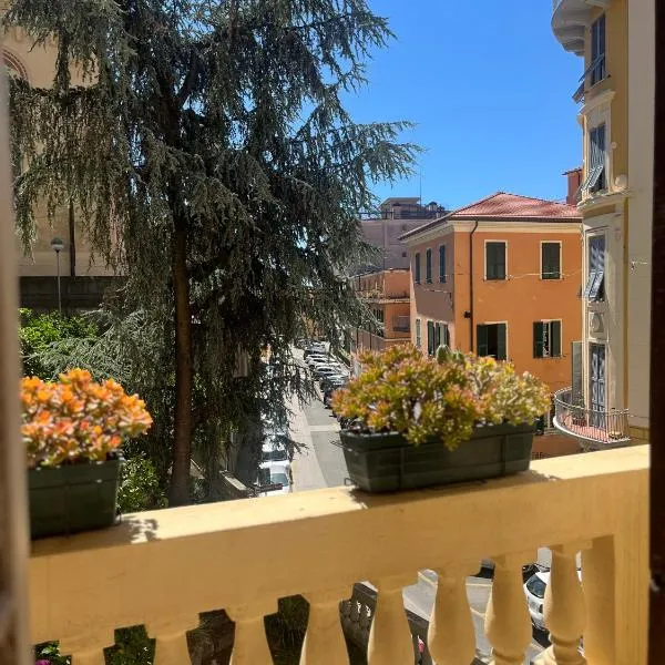 Delizioso appartamento, hotel en La Spezia