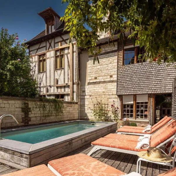 Le Champ des Oiseaux Hôtel & Spa, hotel i Troyes