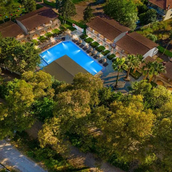 Alados Otel, hotel a Turgut