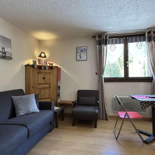 Studio cosy 2 pers avec balcon à Serre-Chevalier, ski et parking privé - FR-1-330E-22