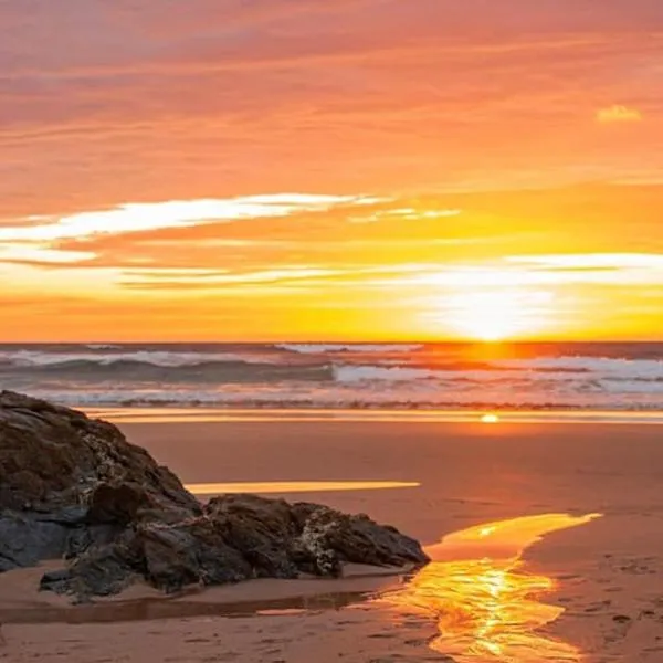 Willow Bungalow Quiet and secluded, отель в городе Carbis Bay