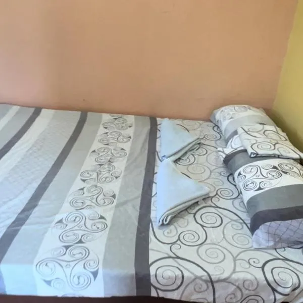 Degars Resort, hotel en Tangub