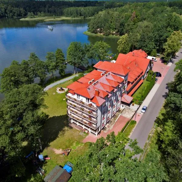 Hotel Nidzki, ξενοδοχείο σε Ruciane-Nida