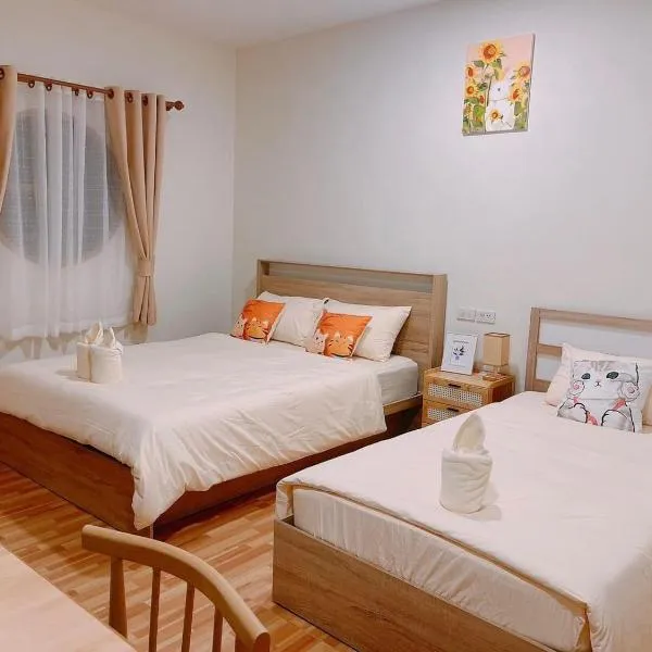 Muji House Resort, hotel u gradu Non Sang