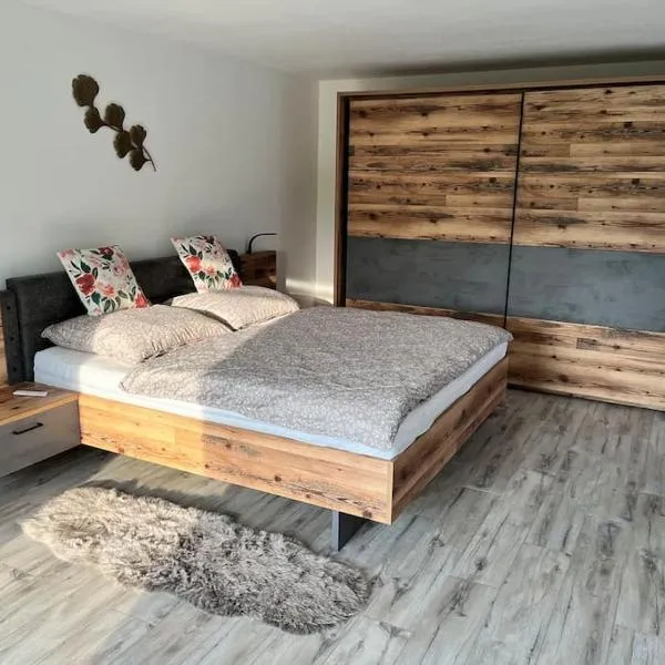 Útulný nový byt 1 km od Kristýny, hotel in Hrádek nad Nisou