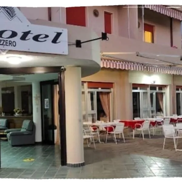 Hotel Svizzero, hotel en Sangineto