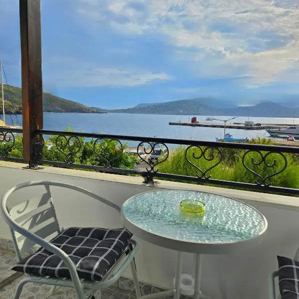 Aglaia studios fournoi, Hotel in Fourni Ikaria