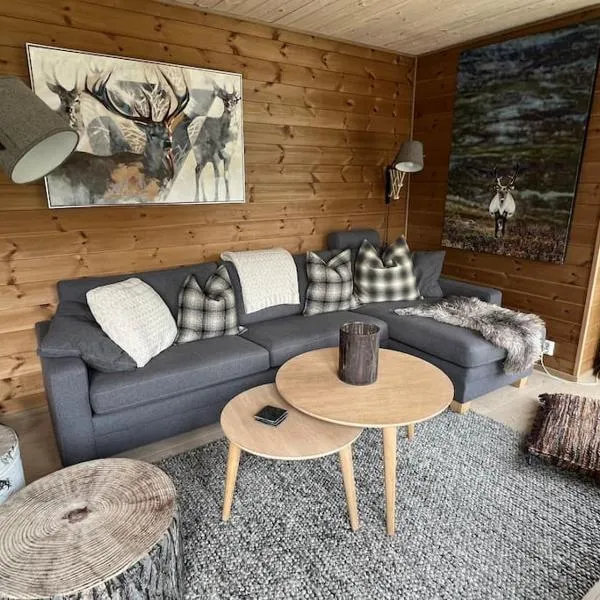 ChaletMons, stor trivelig leilighet i Myrkdalen, hotel em Vossestrand