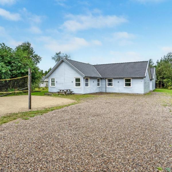 Pet Friendly Home In Rømø With Kitchen