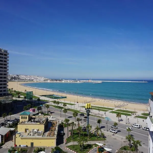 Appartement Cosy à Malabata Plage - Bord de mer et Gare TGV 3' à pied, Tanger City Mall à 2' à pied - Parking, WIFI, IPTV, AC, hotel v destinaci Tanger