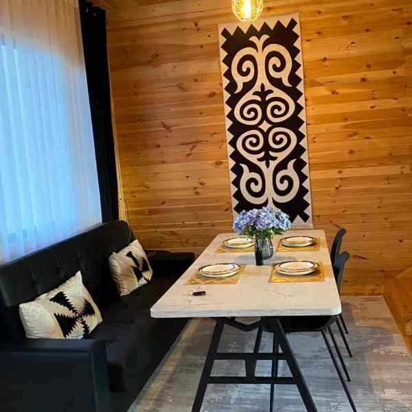 Beach HOUSE, hotel em Cholpon-Ata