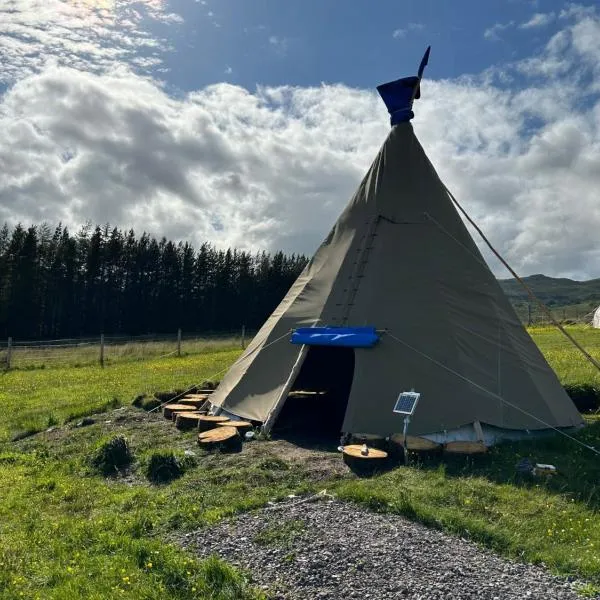 Shandon tipi off grid camping, nc500, hotel i Lochcarron