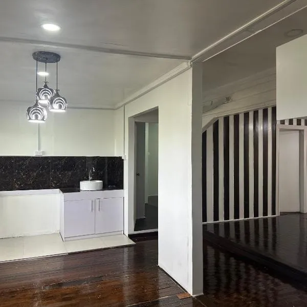 Large 3bdr Holiday Home Great Location Labasa Jumanzuls Abode, Hotel in Labasa