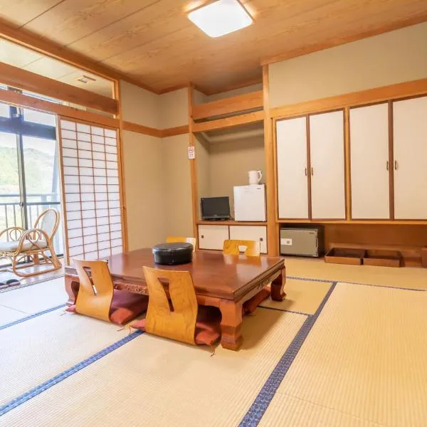 秋葉の宿, hotel a Nanokawado