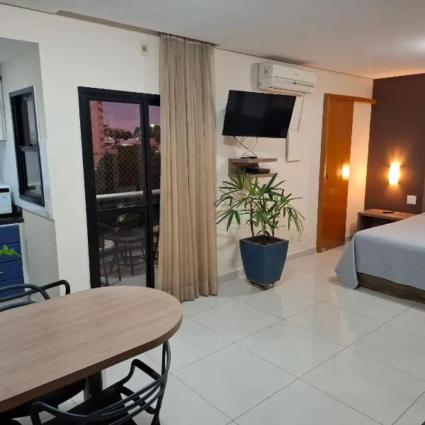 FLAT Condomínio CRYSTAL PLACE, ξενοδοχείο σε Goiânia