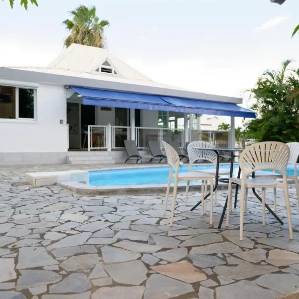 Villa MARIE-GALANTE -Sainte-Anne, hotel v destinaci Sainte-Anne