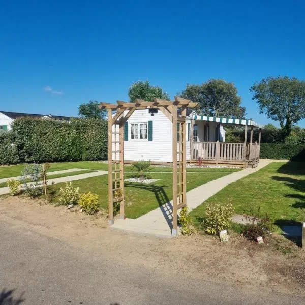 LE COTTAGE DE LYXIE-Nature et sports, hotel in Talmont